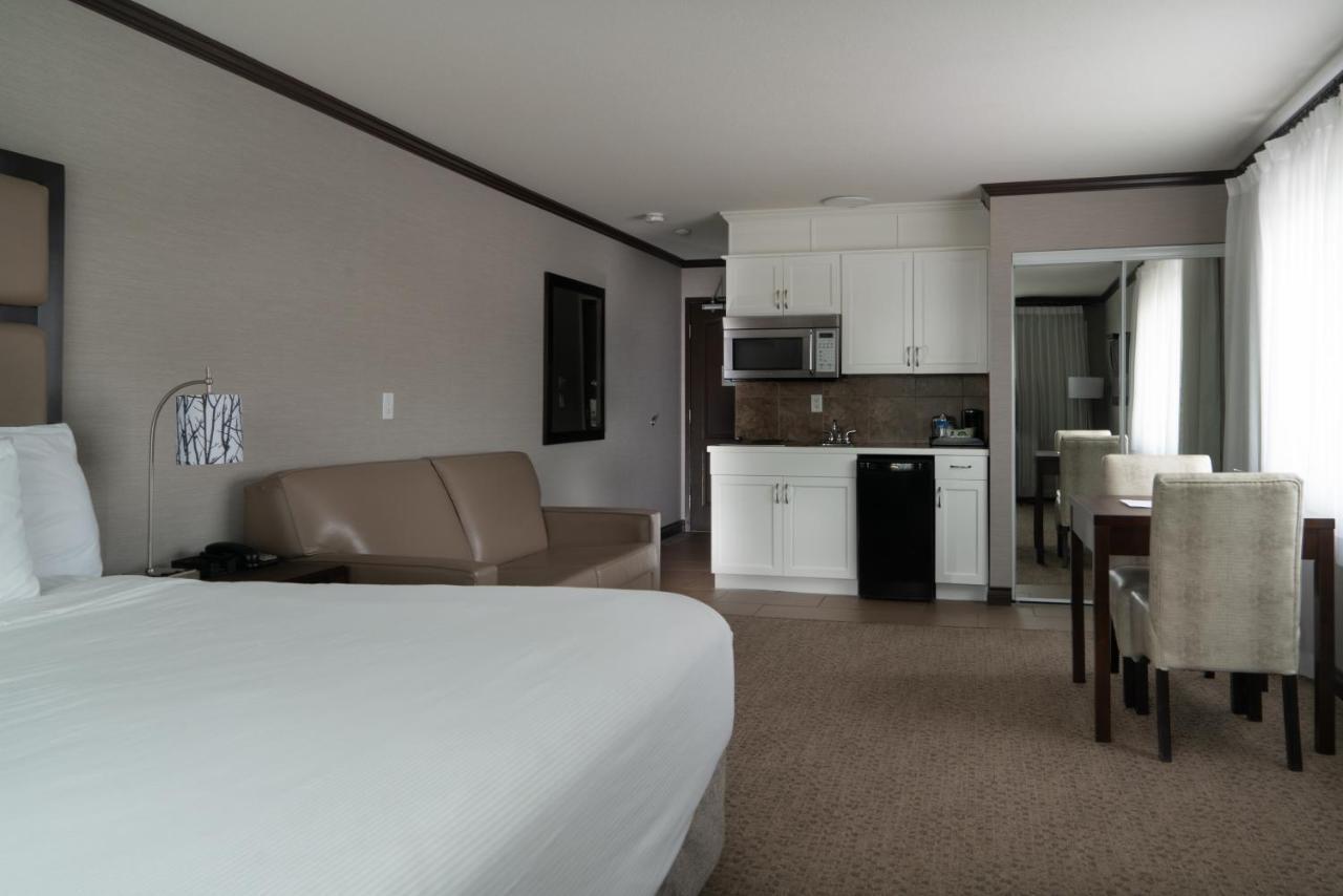 Prestige Vernon Hotel Экстерьер фото