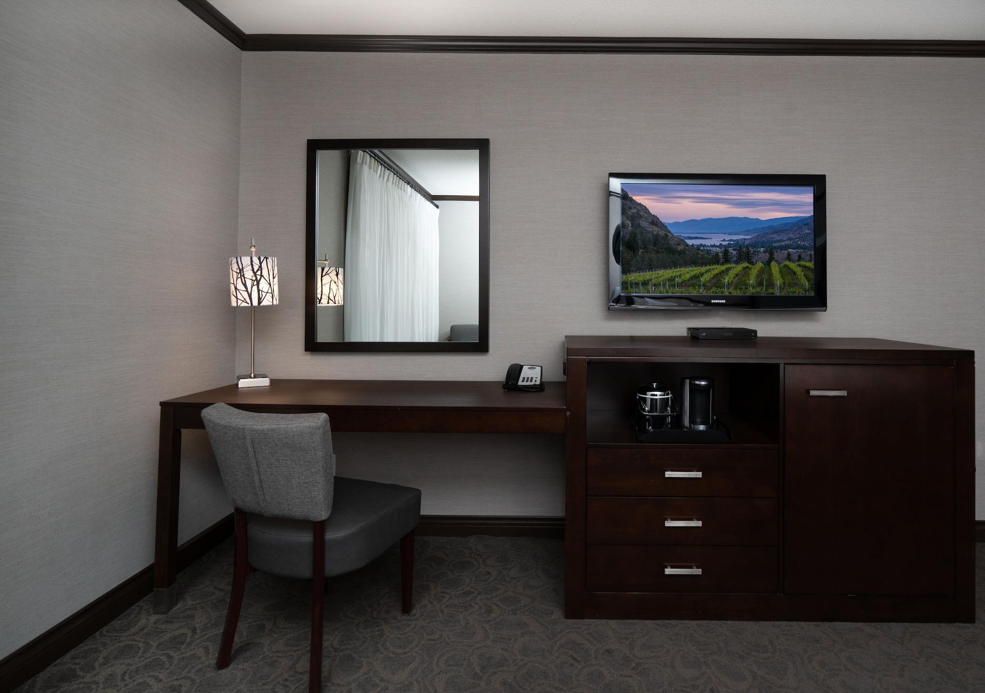 Prestige Vernon Hotel Экстерьер фото