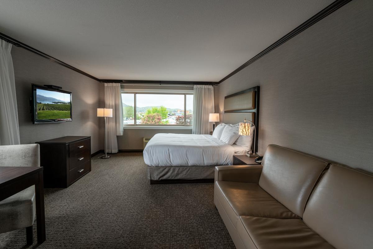 Prestige Vernon Hotel Экстерьер фото