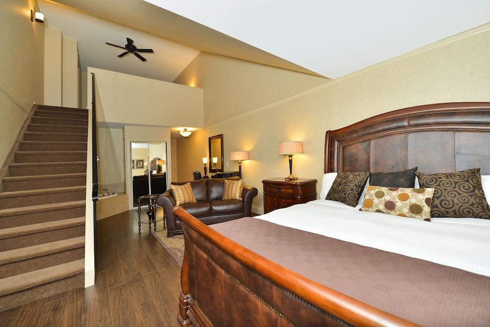 Prestige Vernon Hotel Экстерьер фото