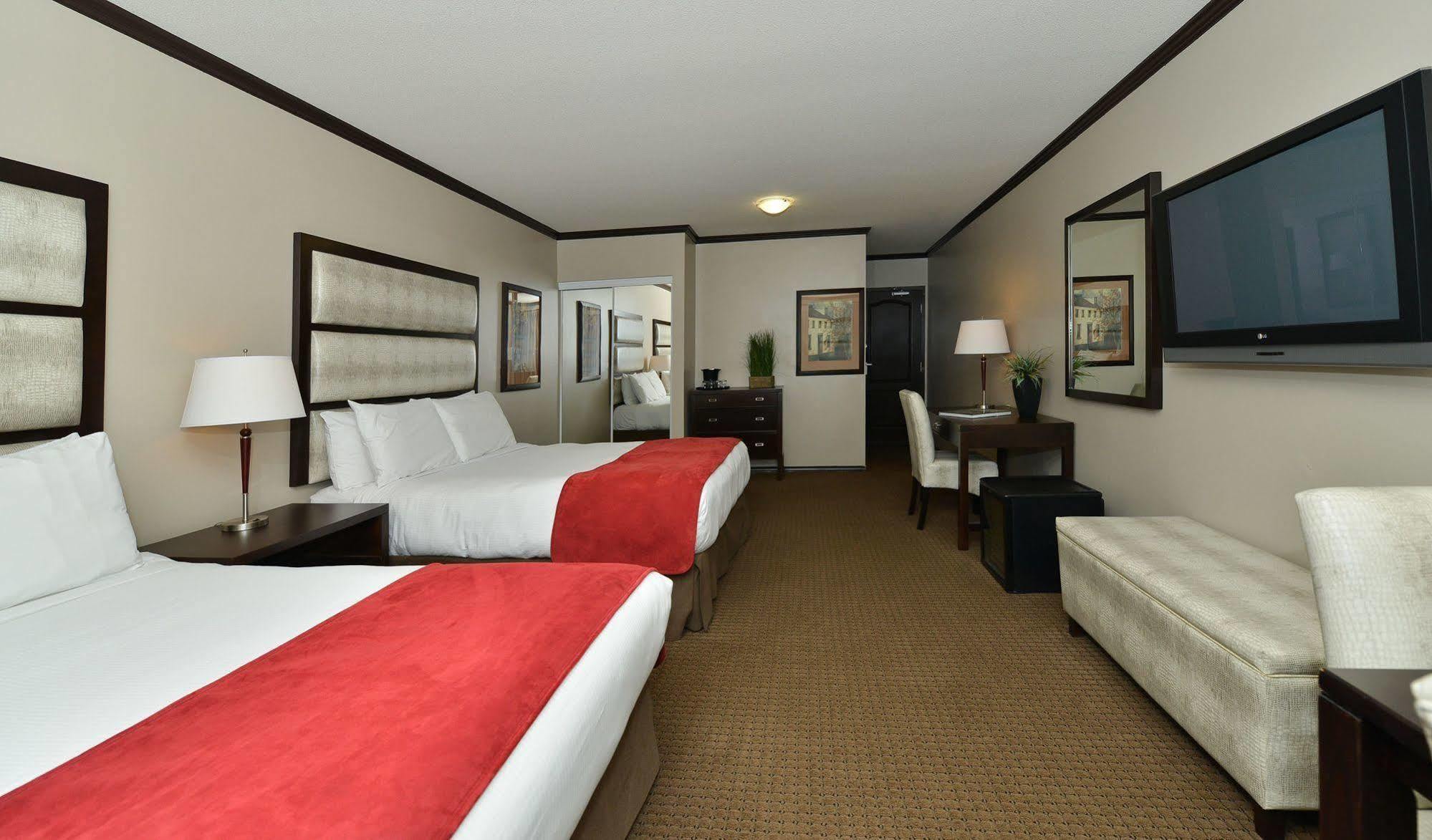 Prestige Vernon Hotel Экстерьер фото
